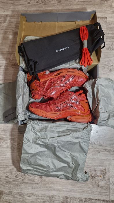 Balenciaga runner