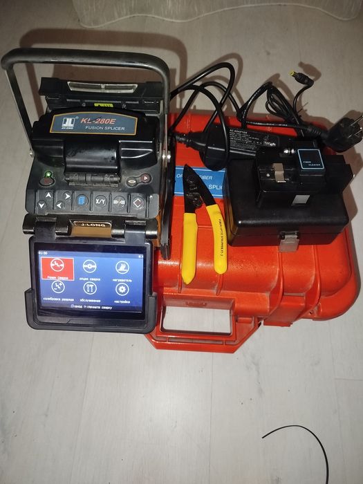 Сварочный аппарат для оптоволокна