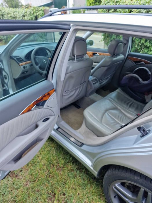 Mercedes E220 CDI - W211