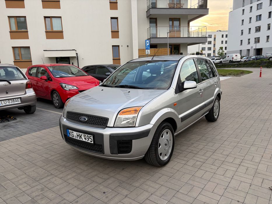 Ford Fusion 1.4 бензин Автомат Для військових