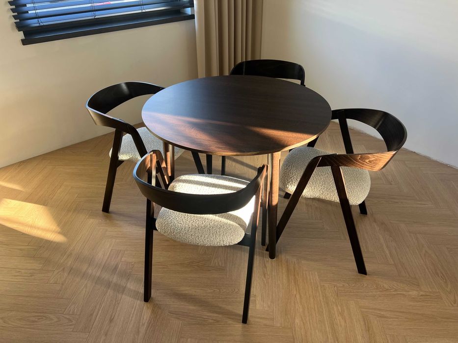 ZESTAW Stół FI 100 + 4x Krzesło drewniane