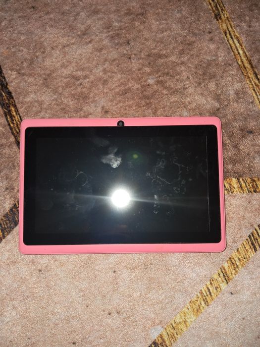 4 планшети на запчастини (Lenovo / ASUS / Prestigio / iRulu)