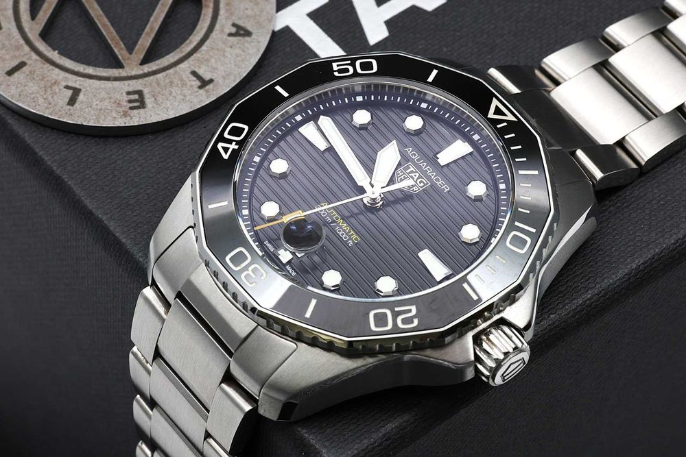 TAG Heuer Aquaracer Professional 300 Date