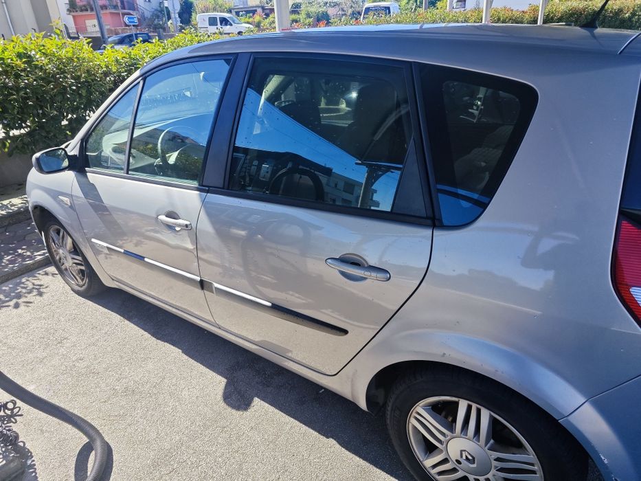 Renault Scénic II — Excelente Estado | Motor Meticulosamente Refeito (c/ Fatura)