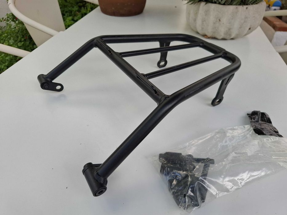 Rack traseiro de bagagem da SW Motech para a Honda CRF300L