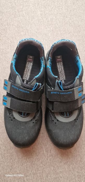 Продам робоче взуття