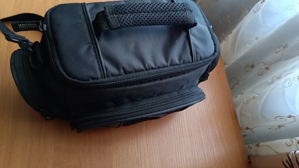 Видеокамера Panasonic hc- v 800.