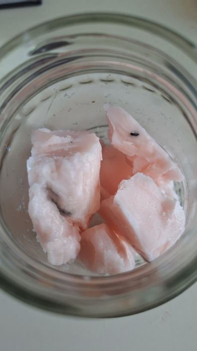 Wosk pachnący ze świeczki (resztki)