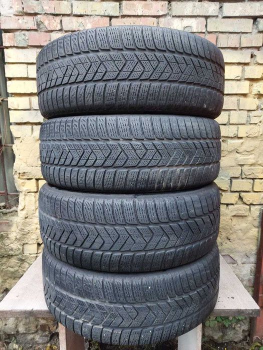 Шини б/в 235 60 R18 Pirelli Scorpion Winter