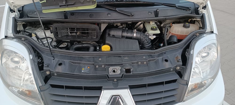 Продам Renault Trafic 2010 року