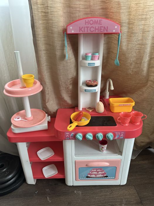 Игрушечная кухня
