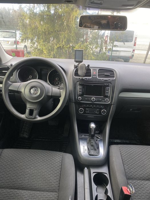Продам автомобіль Volkswagen Golf 1,6 TDI(Автомат dsg7)