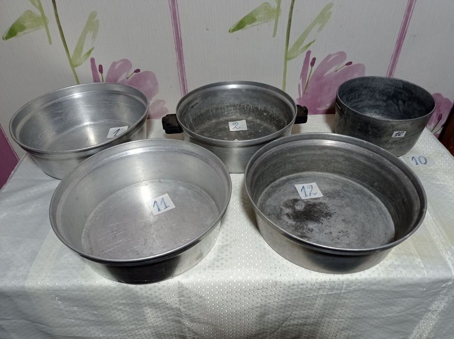 Кухонне приладдя.Форма.Деко.Друшляк.Підставка.