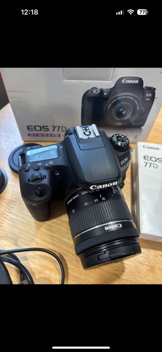 Máquina Fotográfica Reflex CANON EOS 77D EF-S18-55 F4-5.6 IS STM