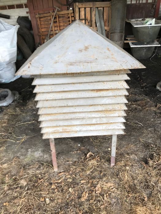 komin wentylacji do magazynu