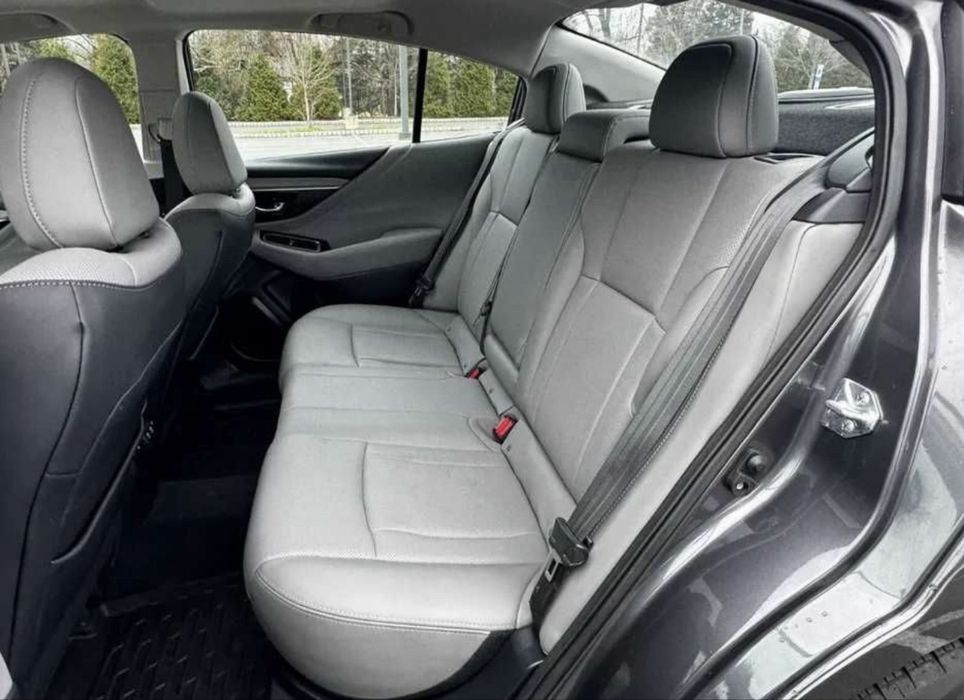 Subaru Legacy Limited 2022