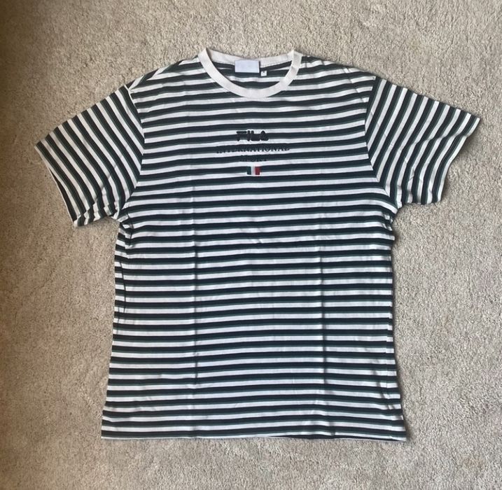 Tshirt Urban Outfitters