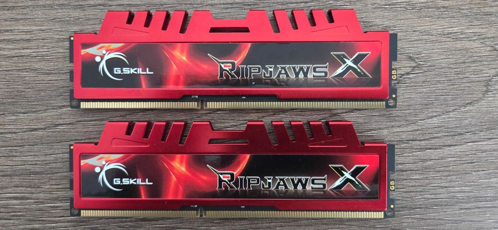 Pamięć RAM DDR3 G.Skill RIPJAWS X 8GB [2x4GB] 1600MHz CL9