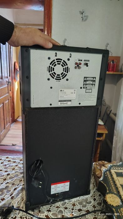 Продам колонку lg xboom