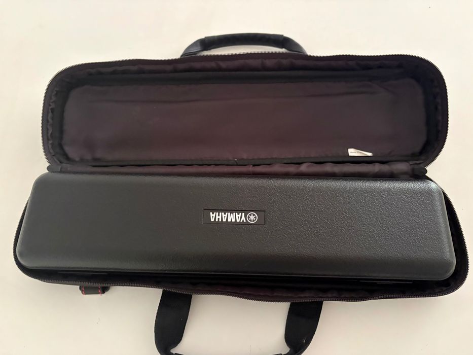 Flauta Transversal Yamaha YFL 222