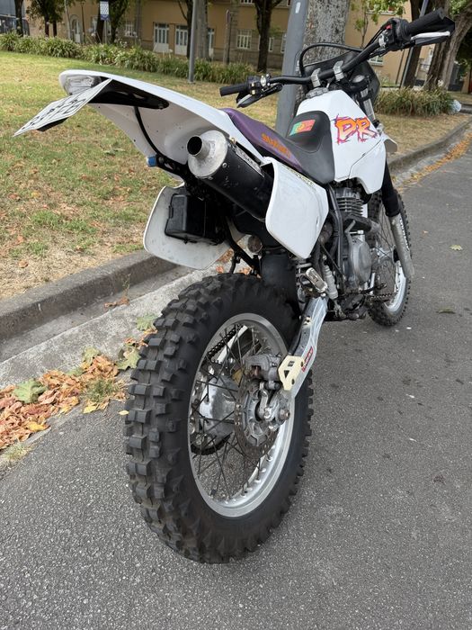 Suzuki DR350s