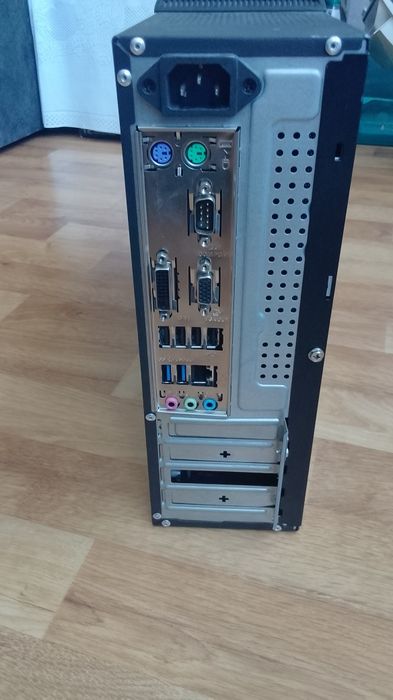 Системный блок недорогой і3 6gen/ddr4 4gb/500gb