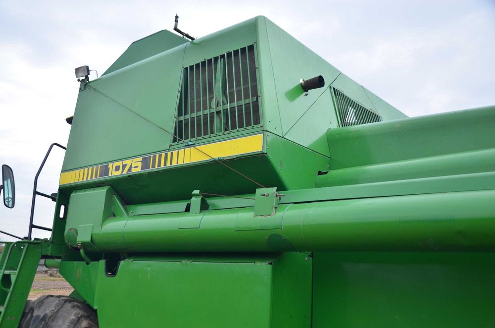 Свіжопривезений комбайн John Deere 1075 Кондиціонер Довга вигрузна