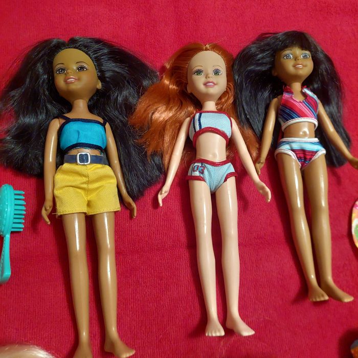 Seis bonecas Wee 3 friends Mattel e acessórios