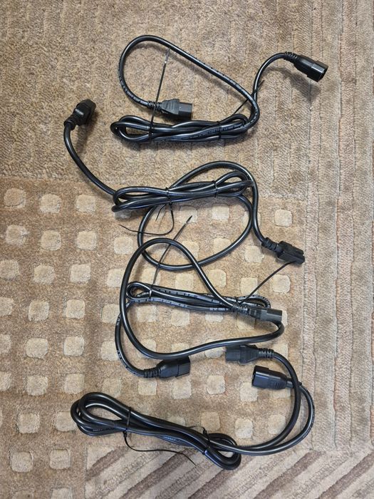 Маршрутизатор Juniper MX104 з двома AC блоками живлення