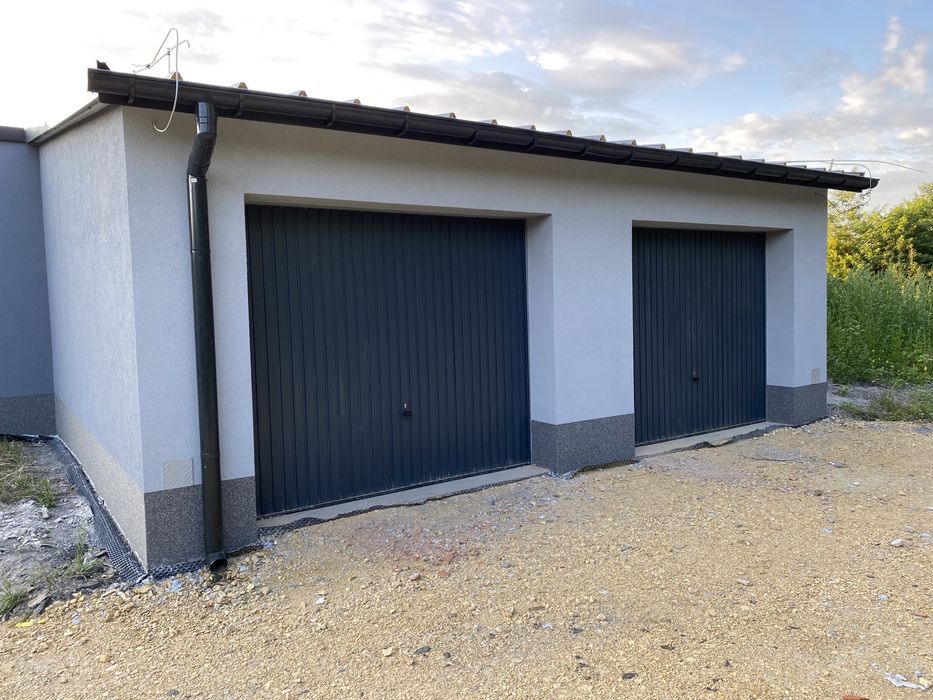 NOWY DUŻY garaż murowany