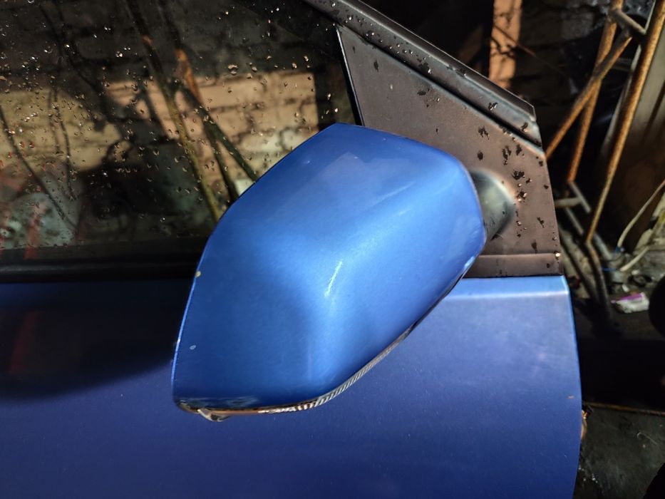 VW Polo IV 9N3 9N lift lusterko prawe La5R 7pin błotnik prawy
