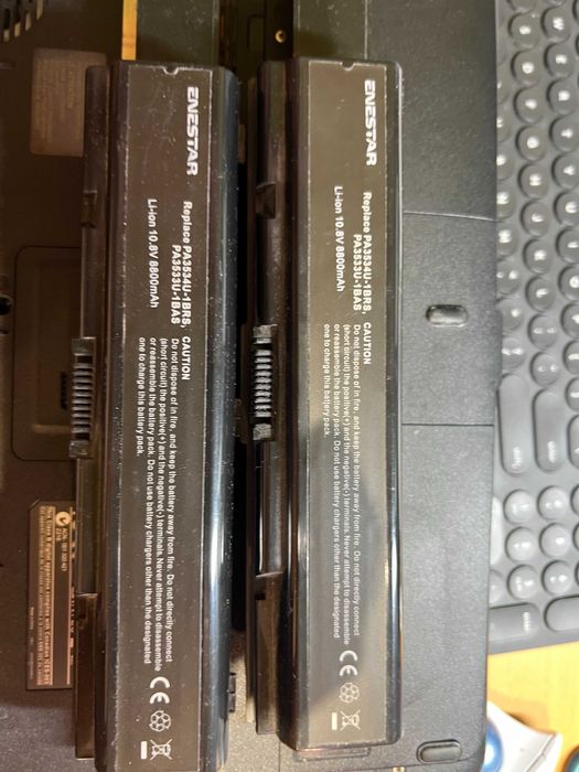 toshiba a-300 z dwiema bateriami nowymi