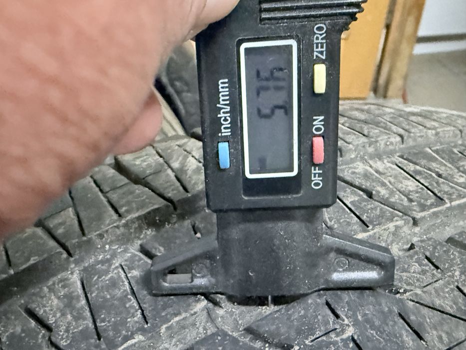 Opony Bridgestone Dueler 285 45 22 lato