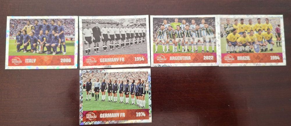 2 Cadernetas e cromos Panini FIFA world Cup 2026
