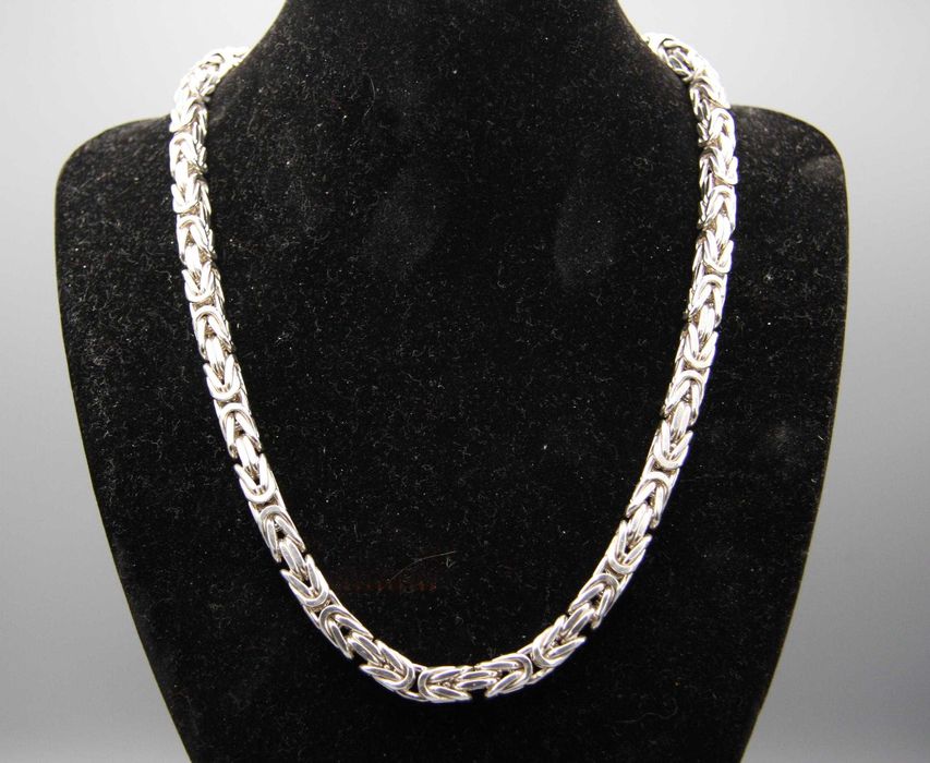 Łańcuch królewski srebro 925 159,65 gram.