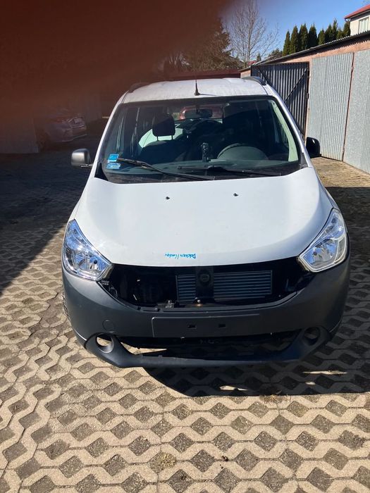 Dacia Lodgy Dacia Lodgy 2015 r. 1,6 l, benzydna+LPG, 5 osobowy