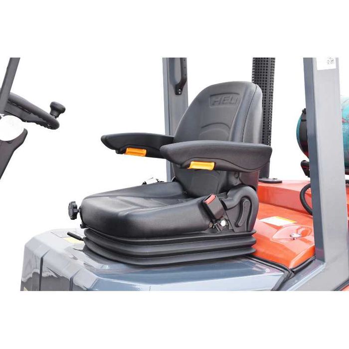 Nowy Wózek Widłowy Heli 2,5 T 4,7 M LPG