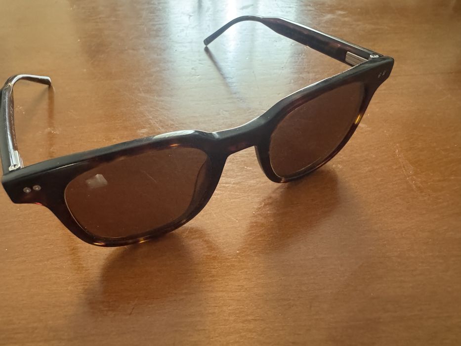 Vendo óculos de sol Tommy Hillfiger