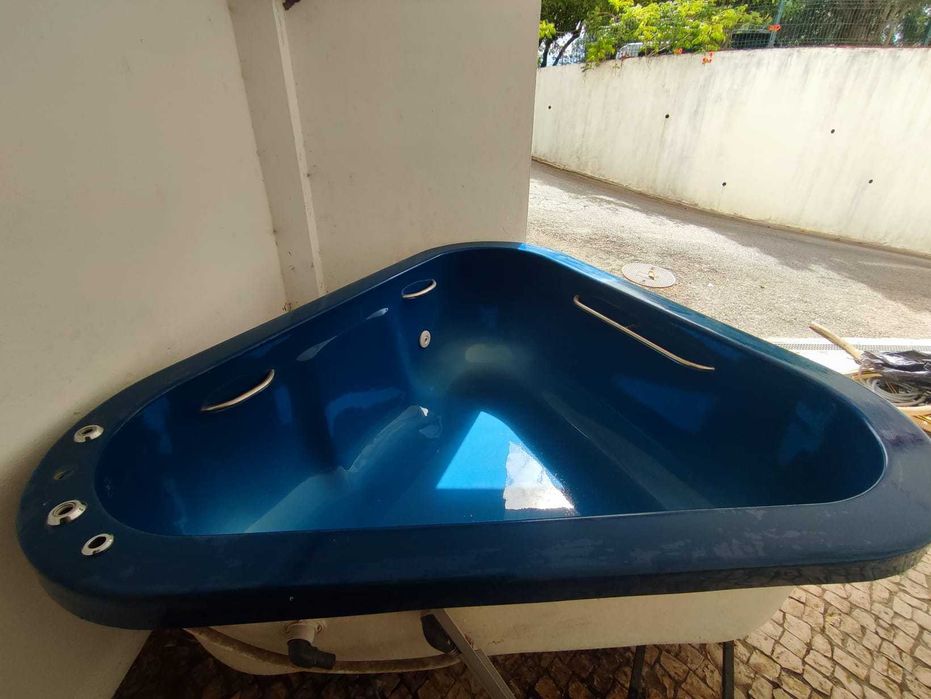 Banheira e tanque de Hidromassagem/Hidroterapia