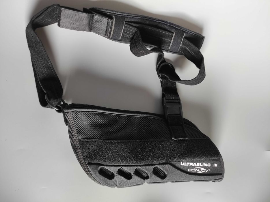 Бандаж косынка для поддержки руки DONJOY Ultrasling 3, плечевой, S