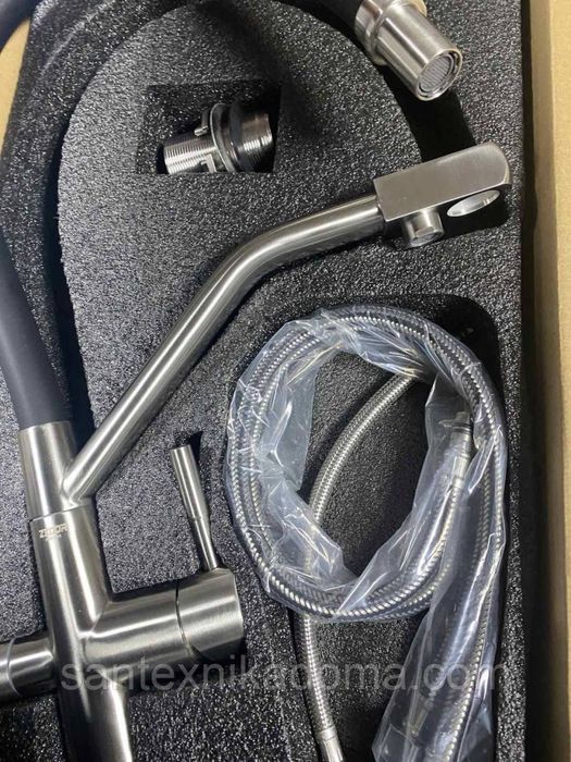 Змішувач для кухні під осмос ZEGOR SAM18- нержавійка чорний гофровилив