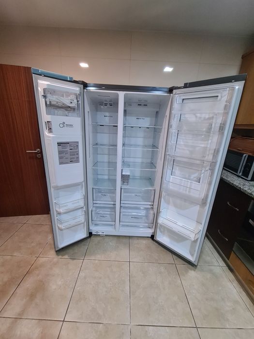 Frigorífico Americano LG GSJ361DIDV (No Frost - 179 cm - 591 L - Inox)