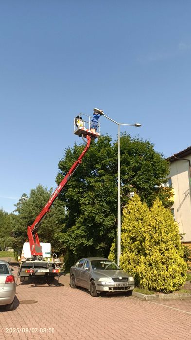 Zwyżka Kraków 20 m wynajem podnośnik koszowy