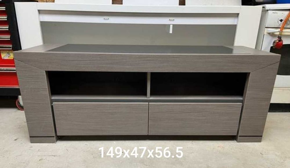 Conjunto mobiliário