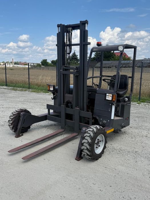 Wózek widłowy terenowy Moffett 3x3