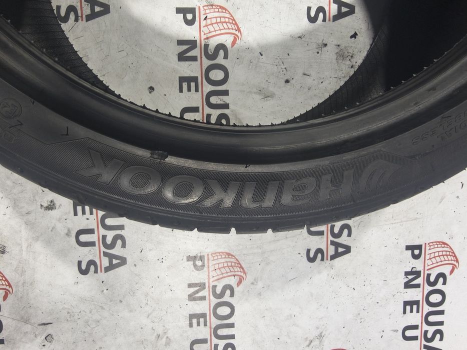 2 pneus semi novos 255-35R19 Hankook - Oferta dos portes