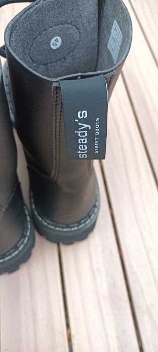 Glany Steady's, nowe za 470 zł, rozm. 45