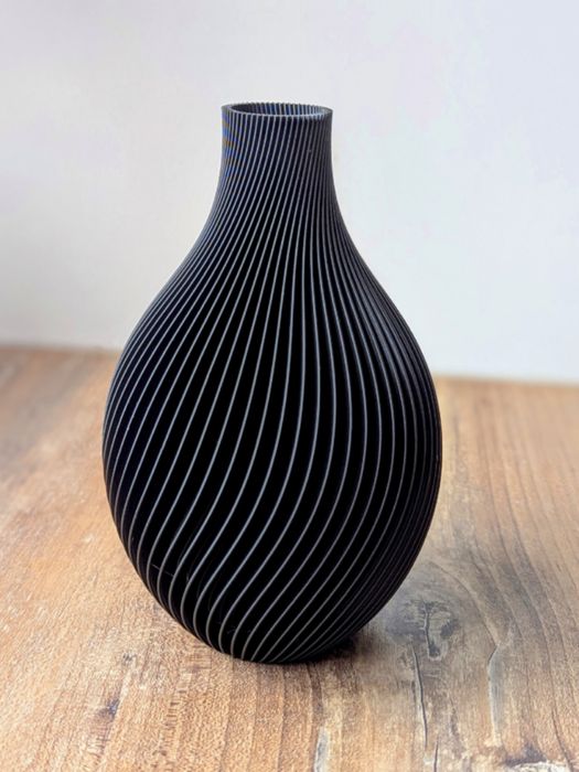 Стильна, сучасна ваза
