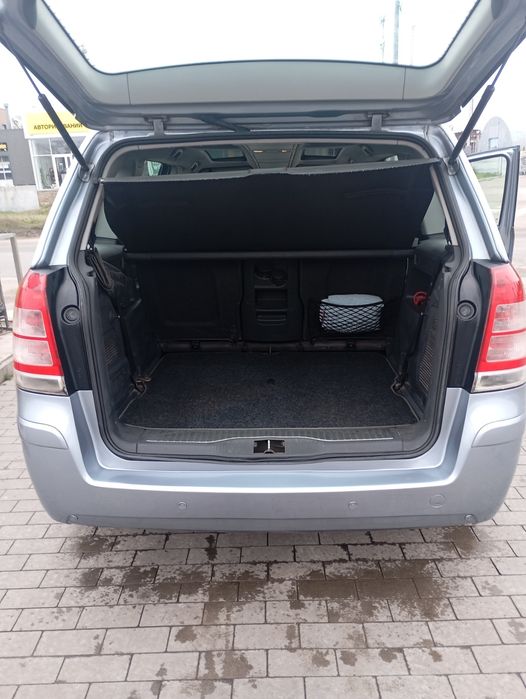 Продам Оpel zafira В 1.8 газ-бензин 2008 рік