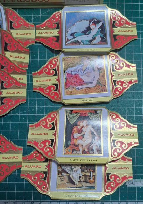 Coleção de nove cintas XXL de charutos